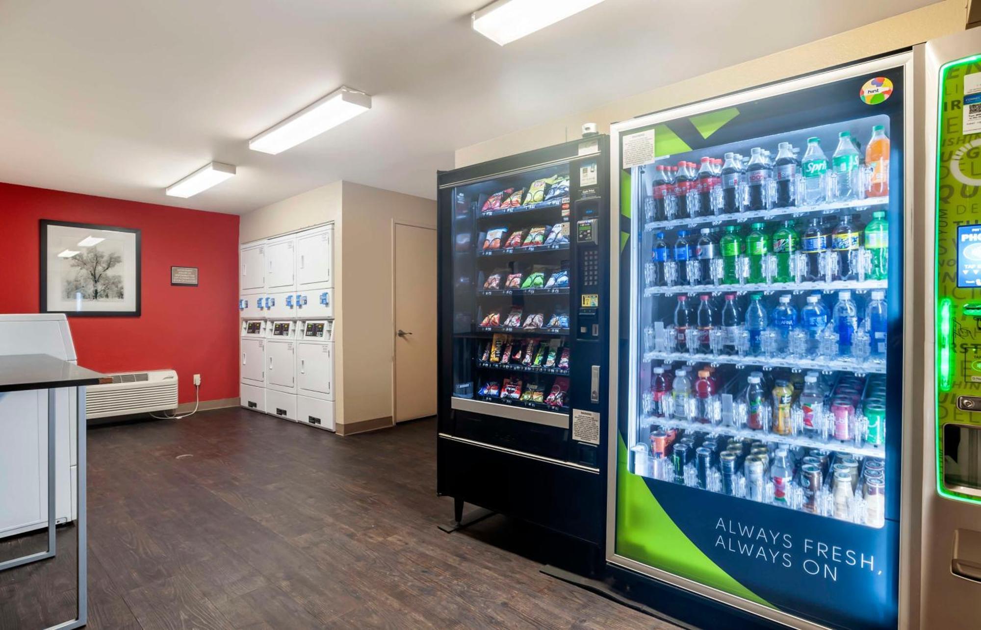 Extended Stay America Suites - San Diego - Mission Valley - Stadium Zewnętrze zdjęcie