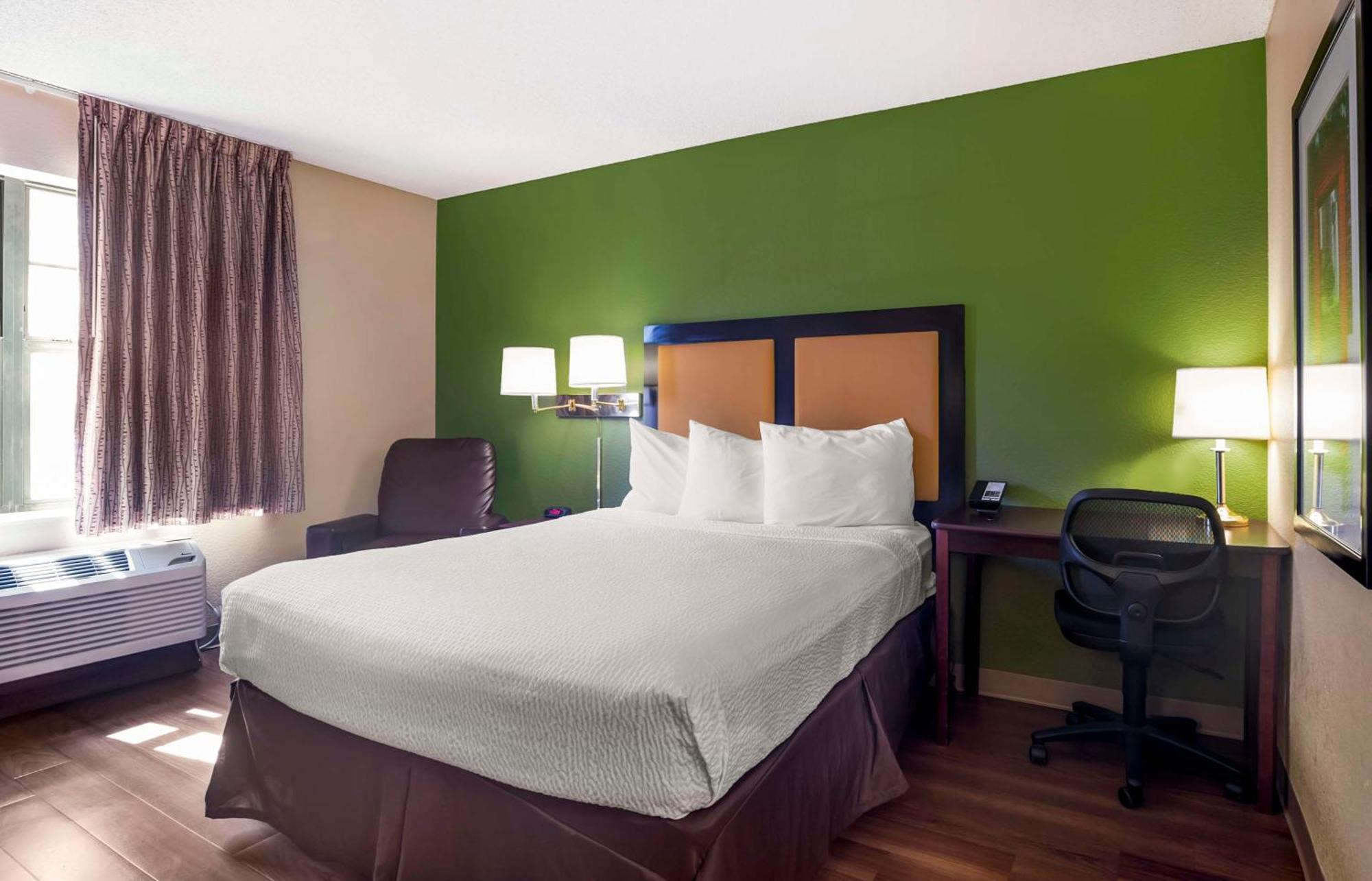 Extended Stay America Suites - San Diego - Mission Valley - Stadium Zewnętrze zdjęcie