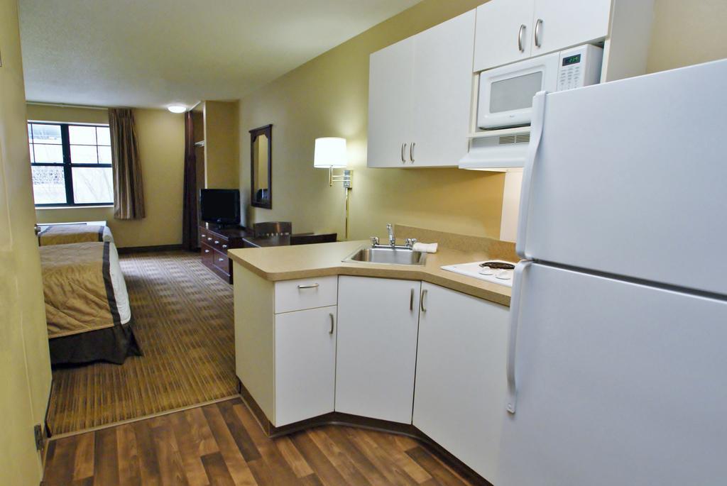 Extended Stay America Suites - San Diego - Mission Valley - Stadium Zewnętrze zdjęcie