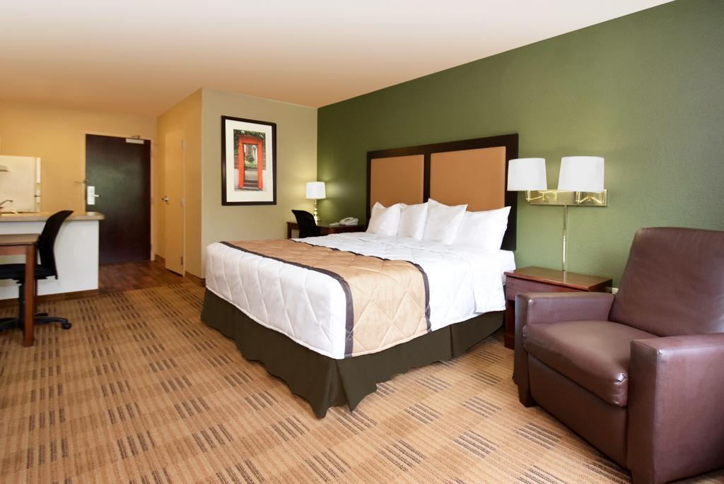 Extended Stay America Suites - San Diego - Mission Valley - Stadium Zewnętrze zdjęcie